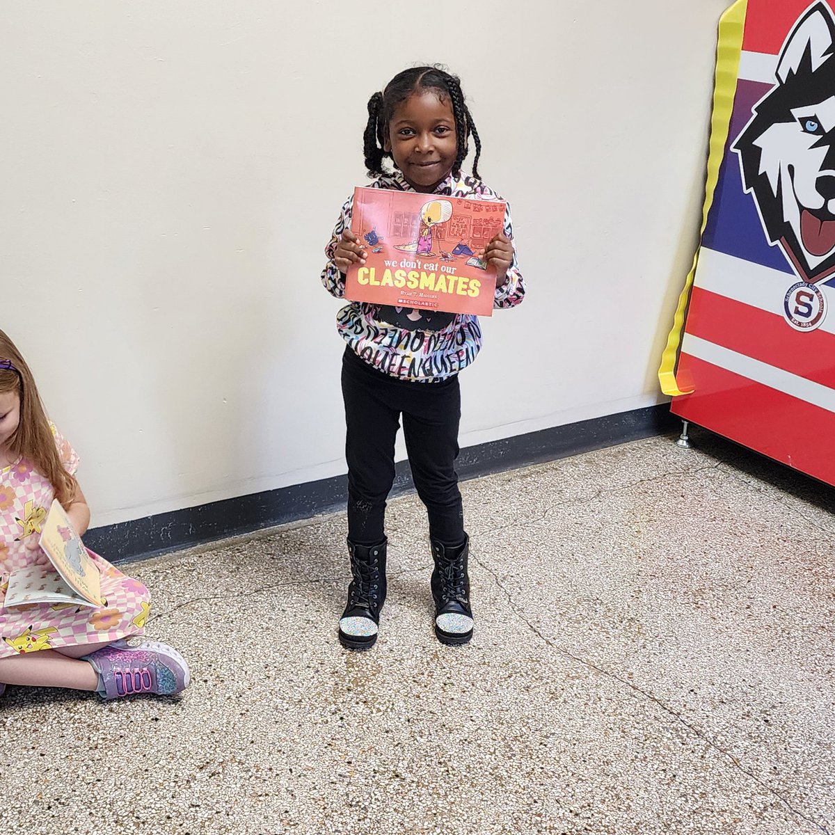 Hamilton really LOVES the new book vending machine!! Ms. Dumas' first graders were the first to visit!  #loveofreading #schenectadyreads #schenectadyrising