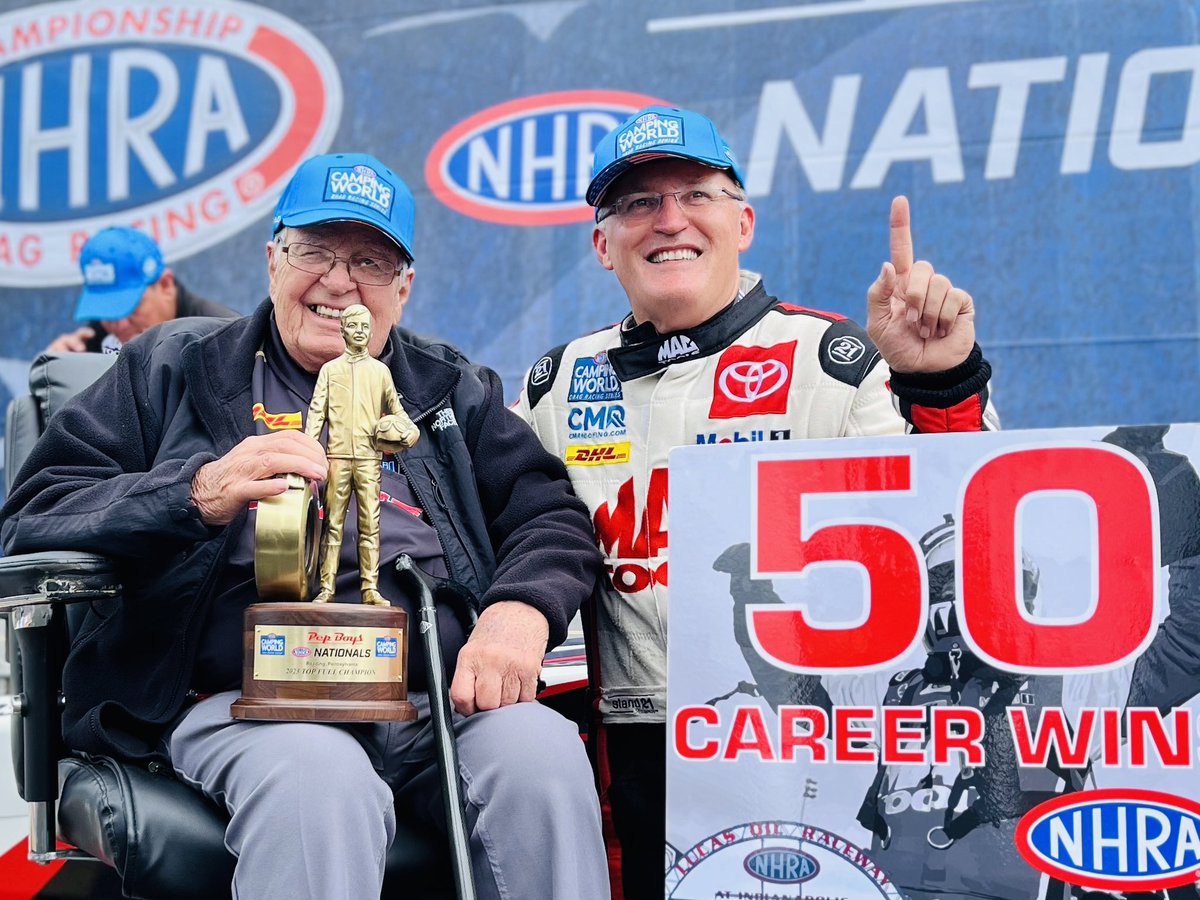 Couldn’t be happier to share this one with Connie! 

What a team. Thank you to everyone at <a href="/MacTools38/">Mac Tools</a> and <a href="/ToyotaRacing/">Toyota Racing</a> that make it happen.