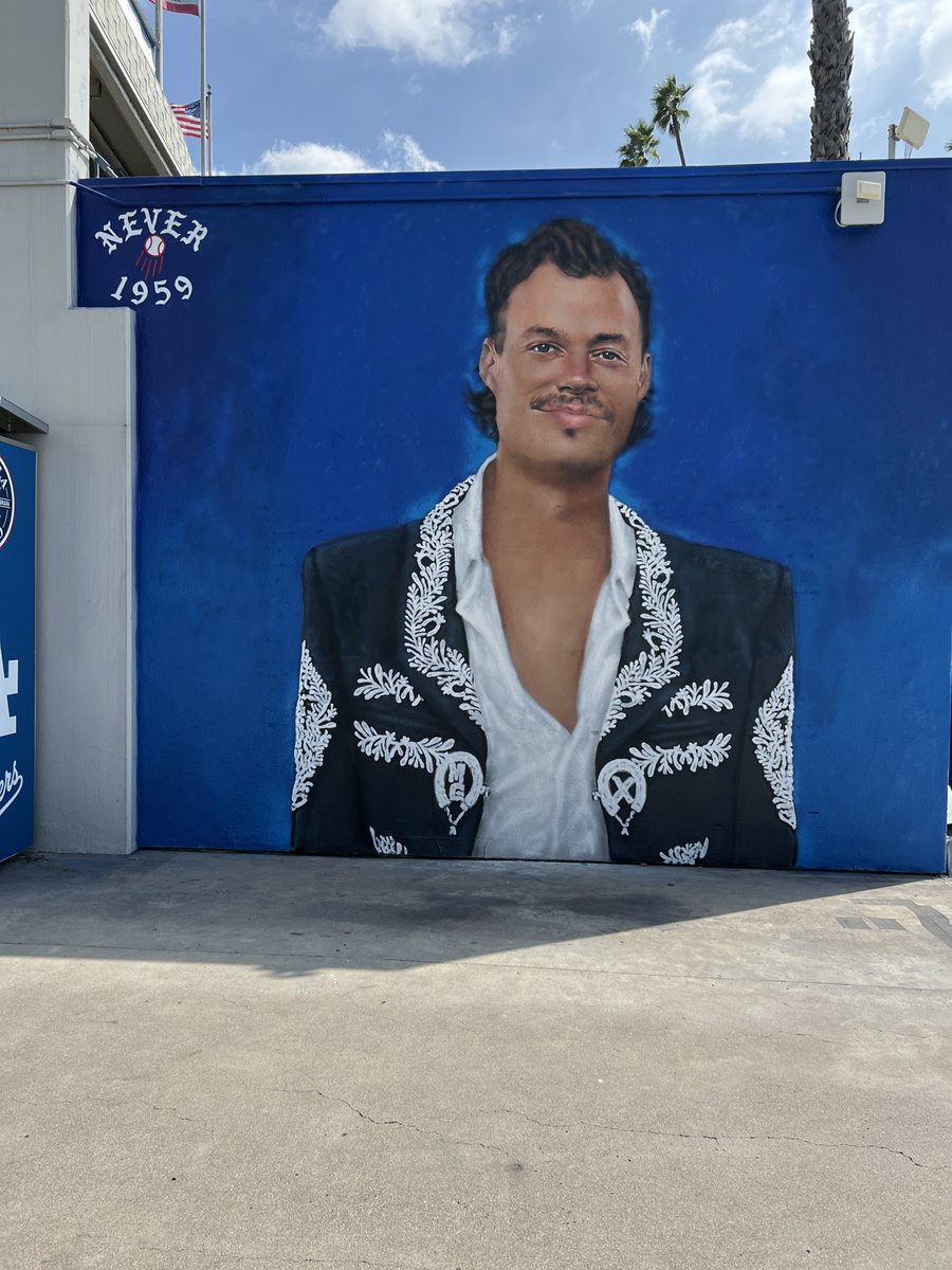 Mariachi Joe Kelly mural by <a href="/never1959/">Jonas Never</a> is now on the left field reserve level at Dodger Stadium.