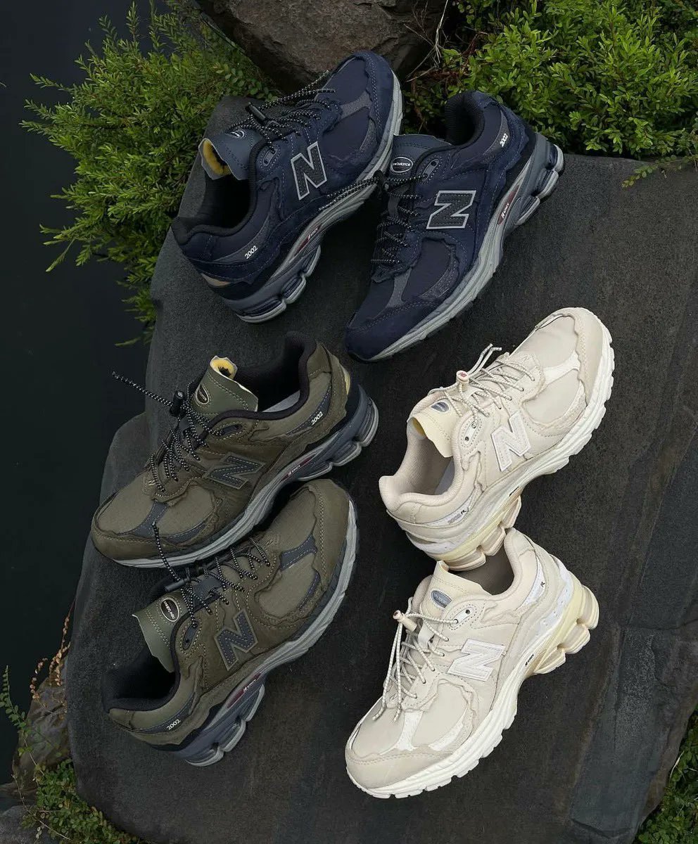 JustFreshKicks's tweet photo. New Balance 2002R "Refined Future" Pack 

https://t.co/zLddVzF4cJ https://t.co/wMdUO08eLa