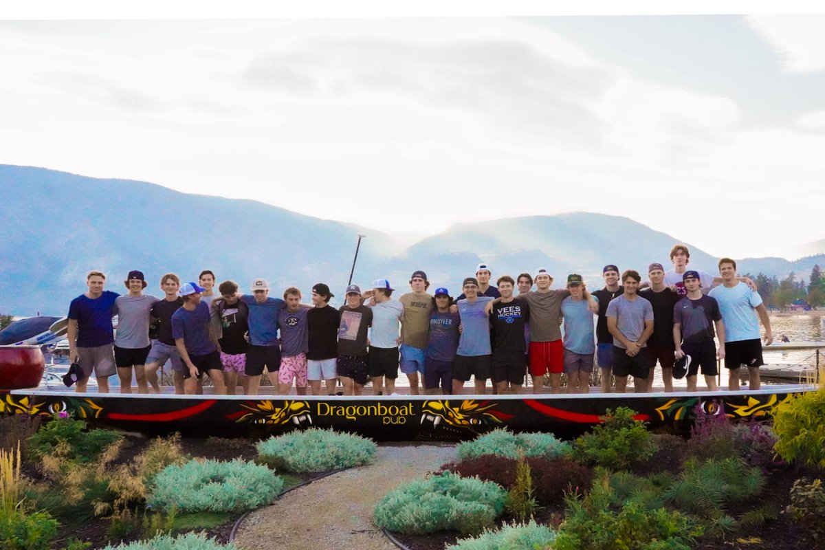 What an experience Sunday was. A big thank you to Survivorship Dragon boat team and to the  Dragonboat Pub for the post-race dinner!