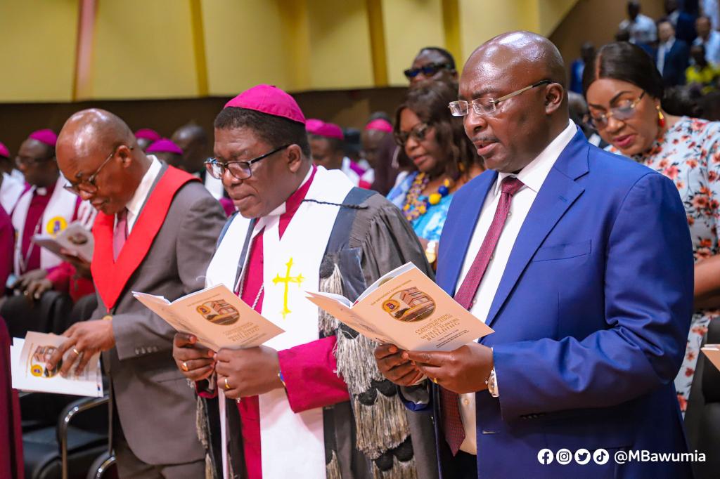 dentehmaxwell's tweet image. Ghana beyond aid is/was a scam... 
Now Ghana is number one beggar in the world. 
All thanks to Bawumia and Nana
#itisnotpossible 
NPP nevermind