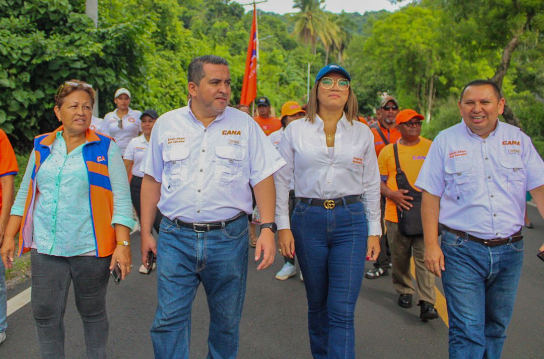 GANAsse2023's tweet photo. Ellos nos representan, nuestros líderes que trabajan por el bienestar de San Salvador Este #Tonacatepeque #SanMartin #Ilopango #Soyapango #SomosGana @GANAOFICIAL @GanaIlopango_O @GANATonaca1
🍊🇸🇻🍊🇸🇻🍊🇸🇻🍊🇸🇻🍊🇸🇻🍊🇸🇻 https://t.co/k93zVLtemb