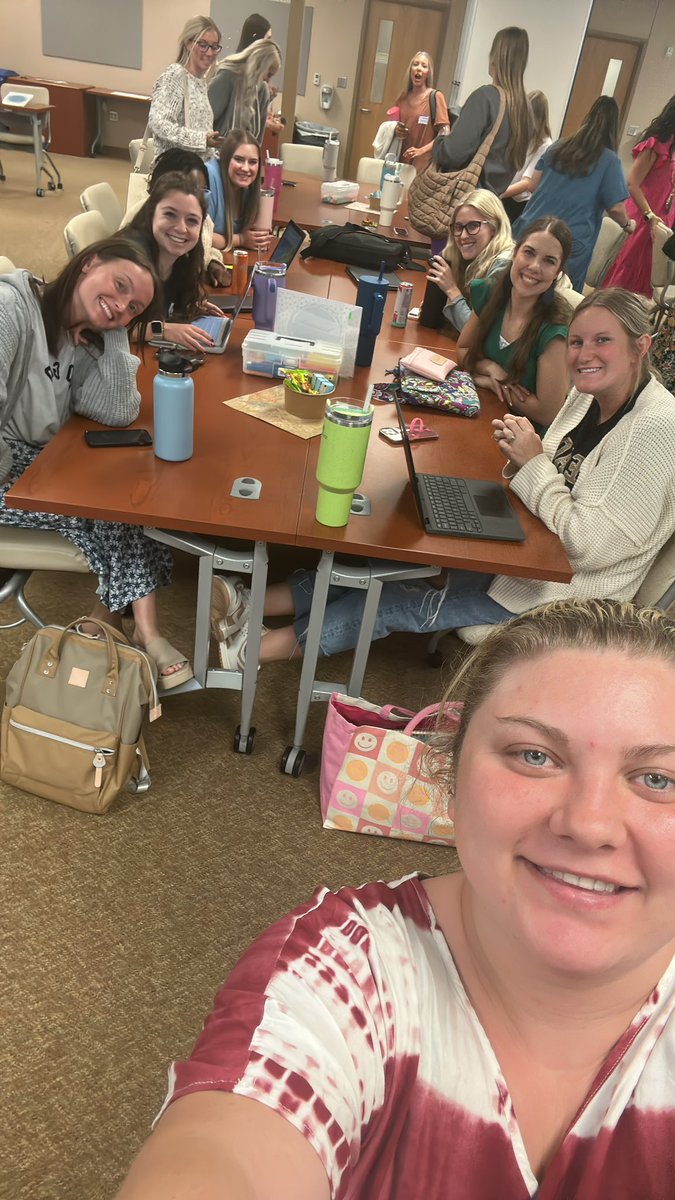 #Fisdlearns it was so cool to get to learn and collaborate with other first year teachers during our training today!