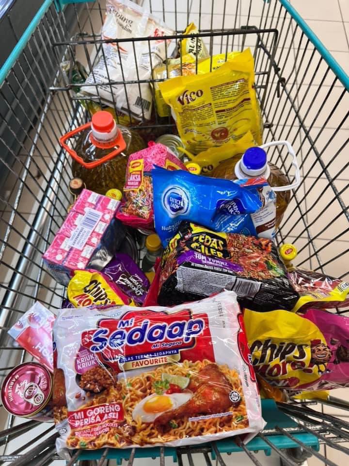 wm_arshad's tweet photo. Ramai rupanya masih xtahu kerajaan bagi rm100 sebulan..

Ni pun saya dapat tahu dalm grup komuniti.. 2 bulan dia xclaim, sebab baru tahu dapat.. 

#mykasih https://t.co/AE2wn9kqYH
