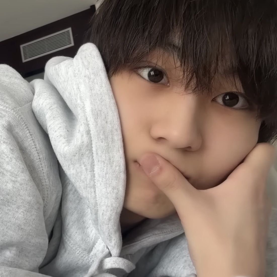 gyuuskipp's tweet image. D-108 ☆ 
hii im kei !! lf interactive moots ♡

ー 🇵🇭, she, isfp 
ー not new to #kpoptwt &amp;amp; #stantwt
ー moa, engene, stay, fearnot, bonedo, carat, once!
ー any fandom is okay!
ー au reader/writer @2ksunzsq (archi)
ー gyuuskipp.carrd.co

♡ / ↻ are vv much appreciated !! &amp;lt;3