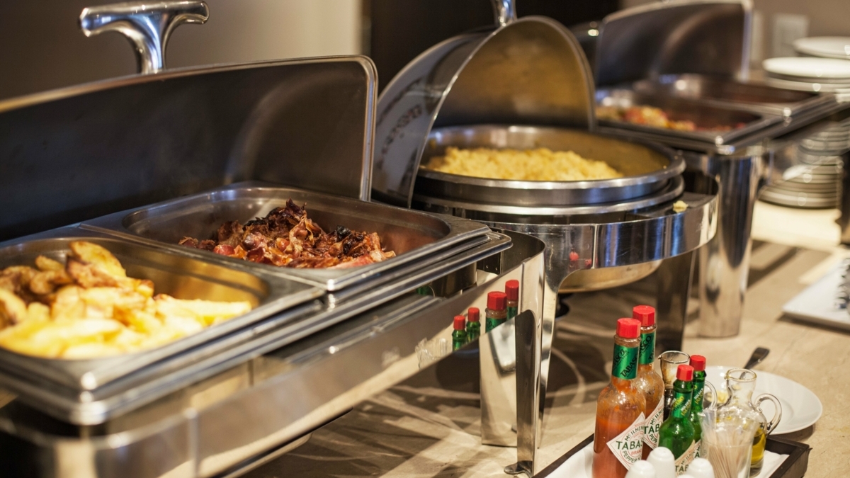 We were always told growing up that #breakfast is the most important meal of the day, and ya know what? We agree!  We are happy to offer our guests a free #hotbreakfast each morning to get your day started off right!