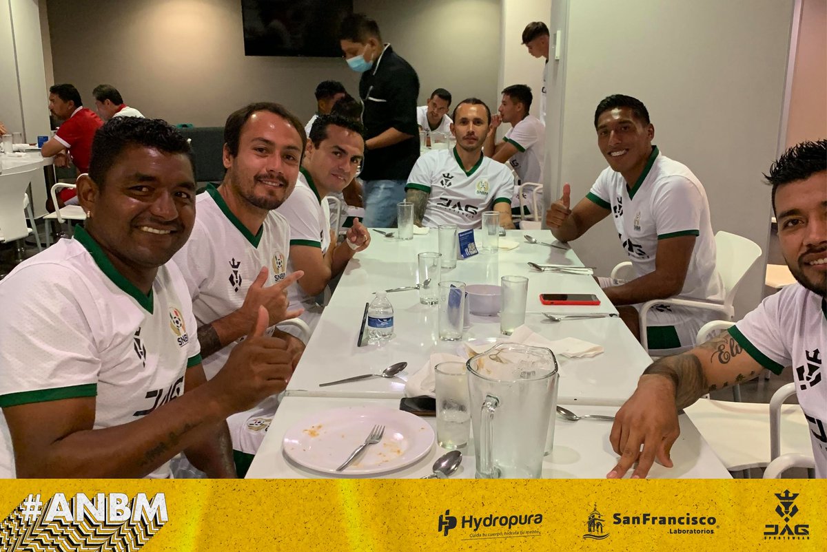 Oficial_ANBM's tweet photo. La Selección Nacional de Balompié Mexicano ya se encuentra en concentración para afrontar el partido de preparación el día de mañana contra la Guardia Nacional.  

#ANBM #SNBM #YoConBalompié https://t.co/iLtqFwgmRe