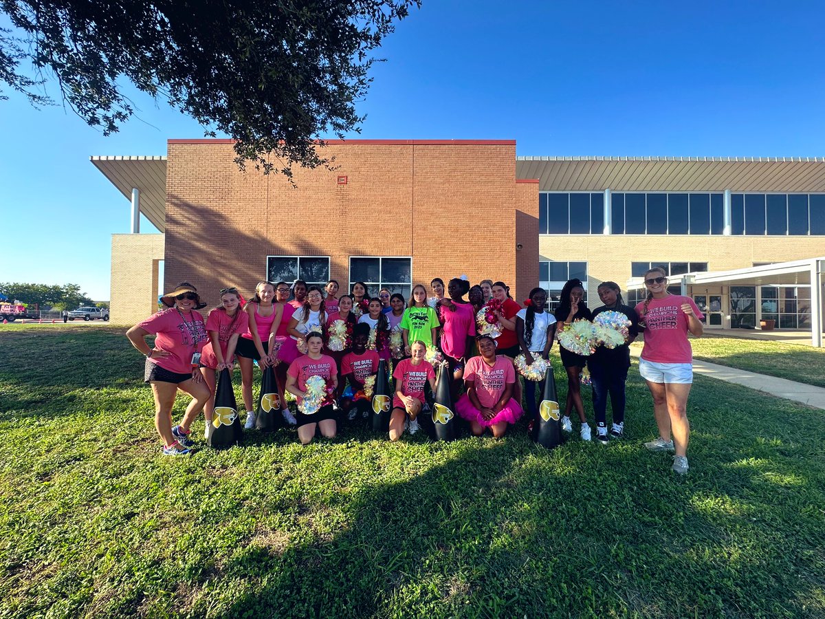 Homecoming sure is SWEET!🍬