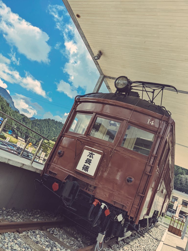 「したらの道の駅で昼。ほんとにココは飯屋として高クオリティ… 」KOJOのイラスト
