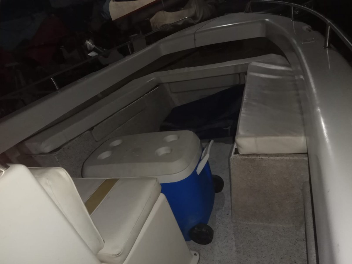 egenovar's tweet photo. ¡ATENTI! Se vende...
Casco: Astillero Wotan
Modelo: Orca 6,30 mts.
Año: 1998.
Motor: Yamaha 115 - 4T
Año: 2018.
155 horas.
*Me consultan por DM. https://t.co/VBme3tDTub