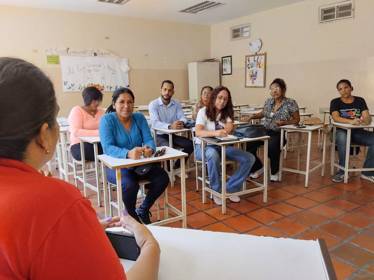 Yelitze Santaella tweet media