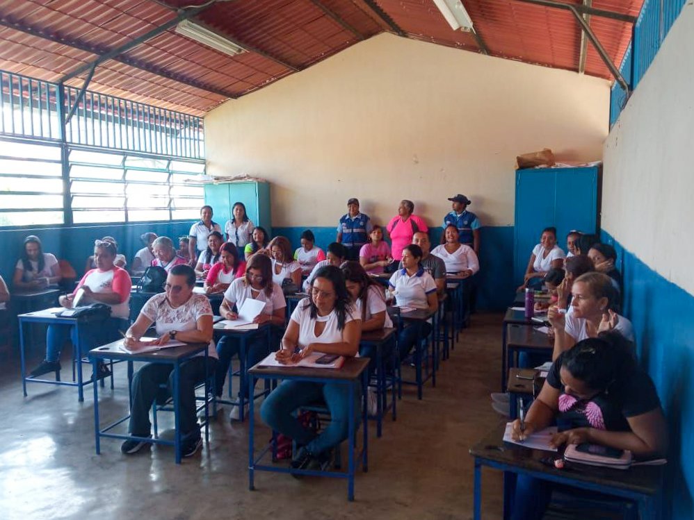 Yelitze Santaella tweet media