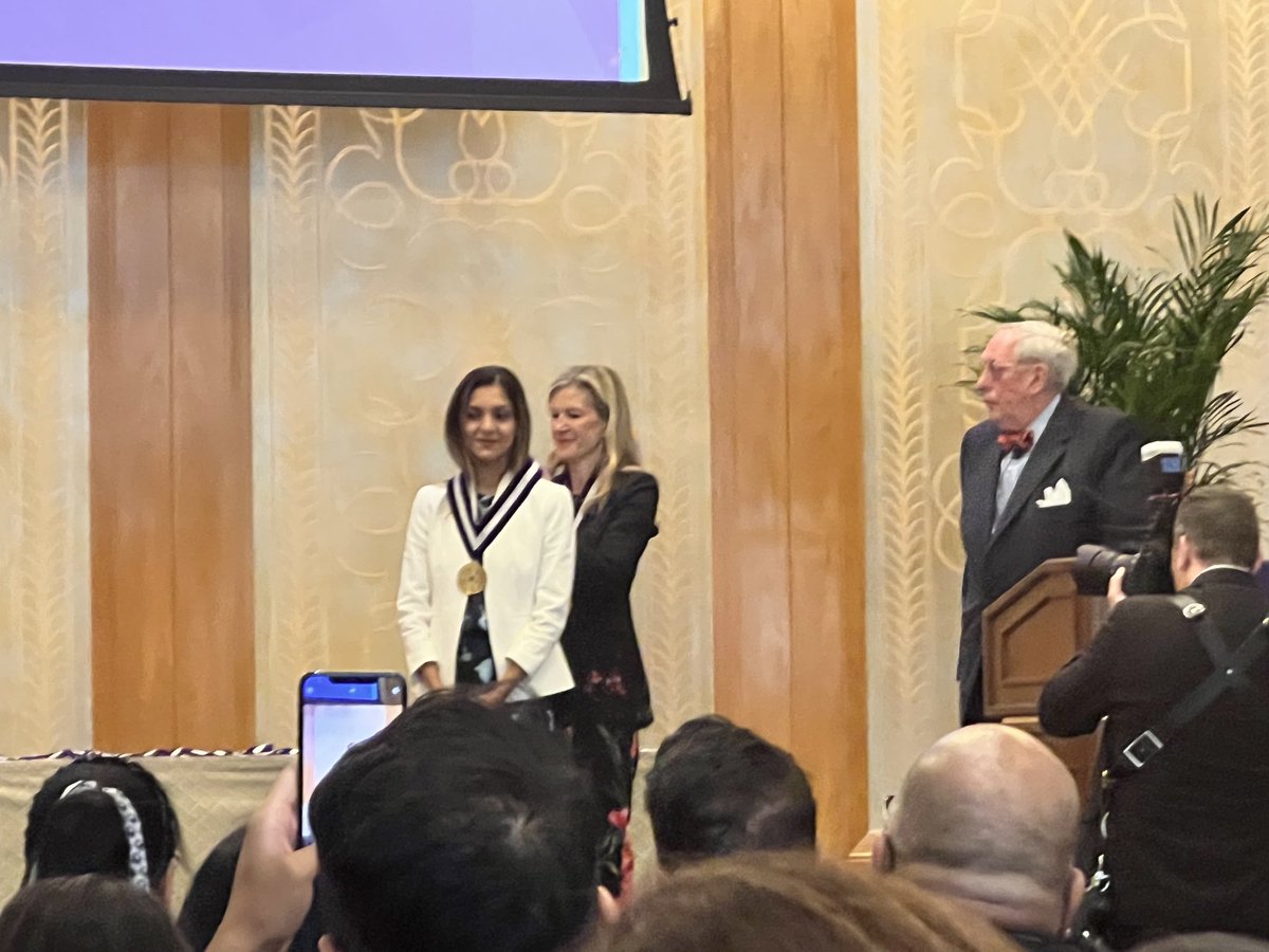 Don Lloyd-Jones tweet media