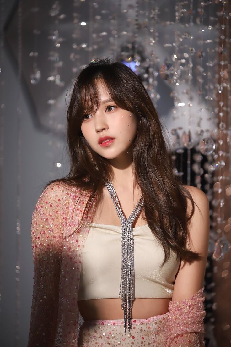 chaewon tweet media