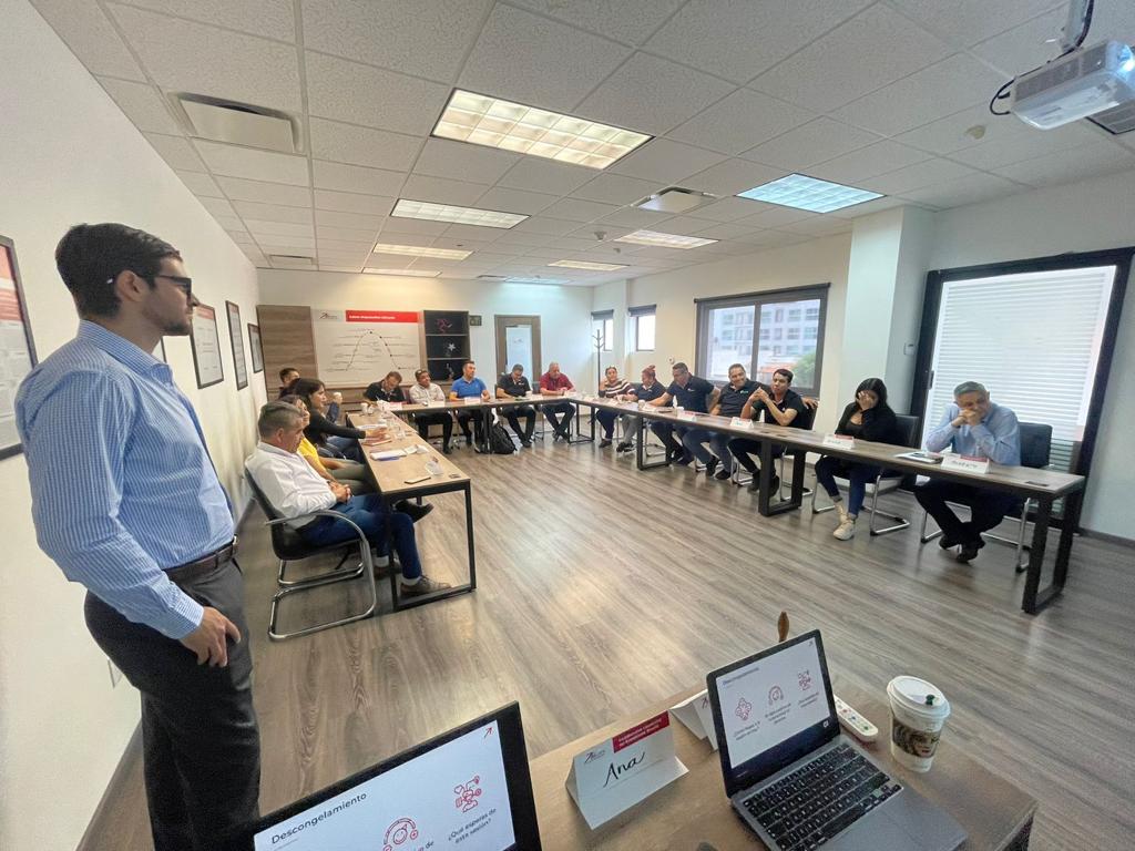 adizesinstitute's tweet photo. Mederilab Makes History!

Exciting news, everyone! Mederilab, a leading name in Mexico &amp; LATAM's pet health sector, is the FIRST to graduate from the Adizes Online program! https://t.co/IhWiZ1YlUu
