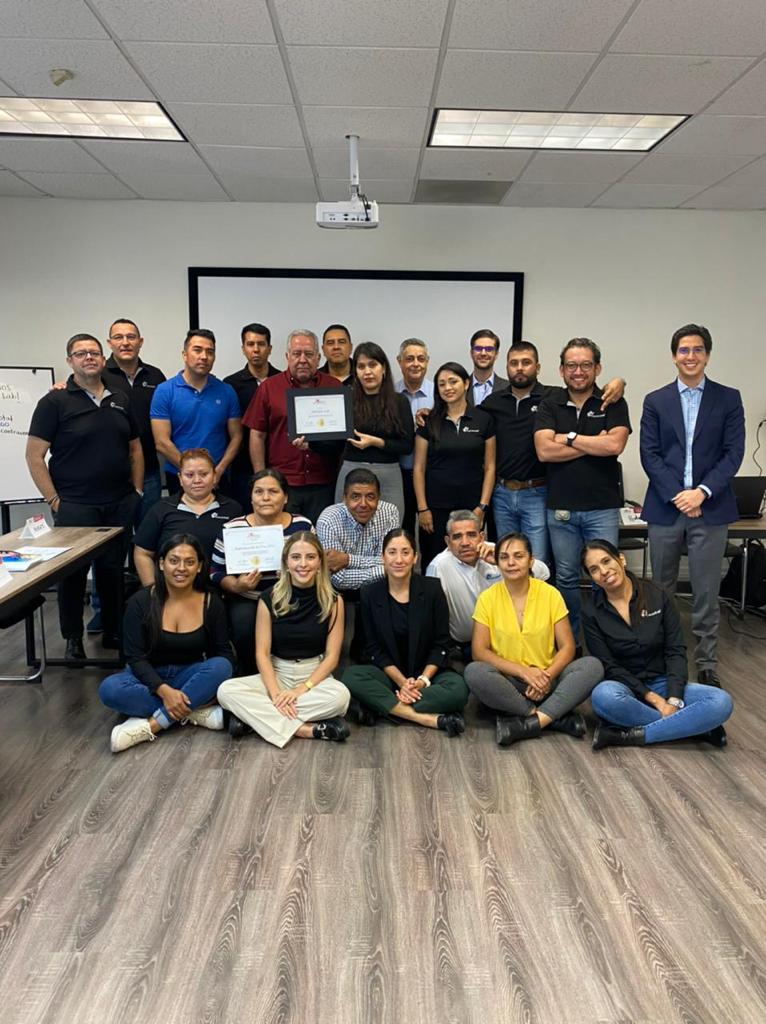 adizesinstitute's tweet photo. Mederilab Makes History!

Exciting news, everyone! Mederilab, a leading name in Mexico &amp; LATAM's pet health sector, is the FIRST to graduate from the Adizes Online program! https://t.co/IhWiZ1YlUu