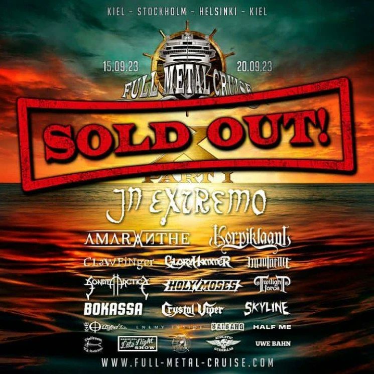 OlliVanska's tweet photo. Enjoying the @FullMetalCruise X with @_korpiklaani #fmc #fmcx https://t.co/iWHNtRo93G