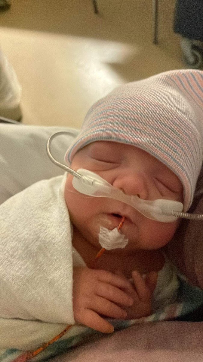 Matty102122's tweet photo. @gofundme @GoFundMeOrg @DonationDude @2xDonations @One_Donation @AngelGiving_
@GivingTuesday @JustGiving
@NICUparentsgrp @TeamPulte
#prayers #NICUWarrior #Tinybutmighty
#Anythingispossiblewithgod
https://t.co/Bf3uabJaPs https://t.co/RZDsJLCemJ