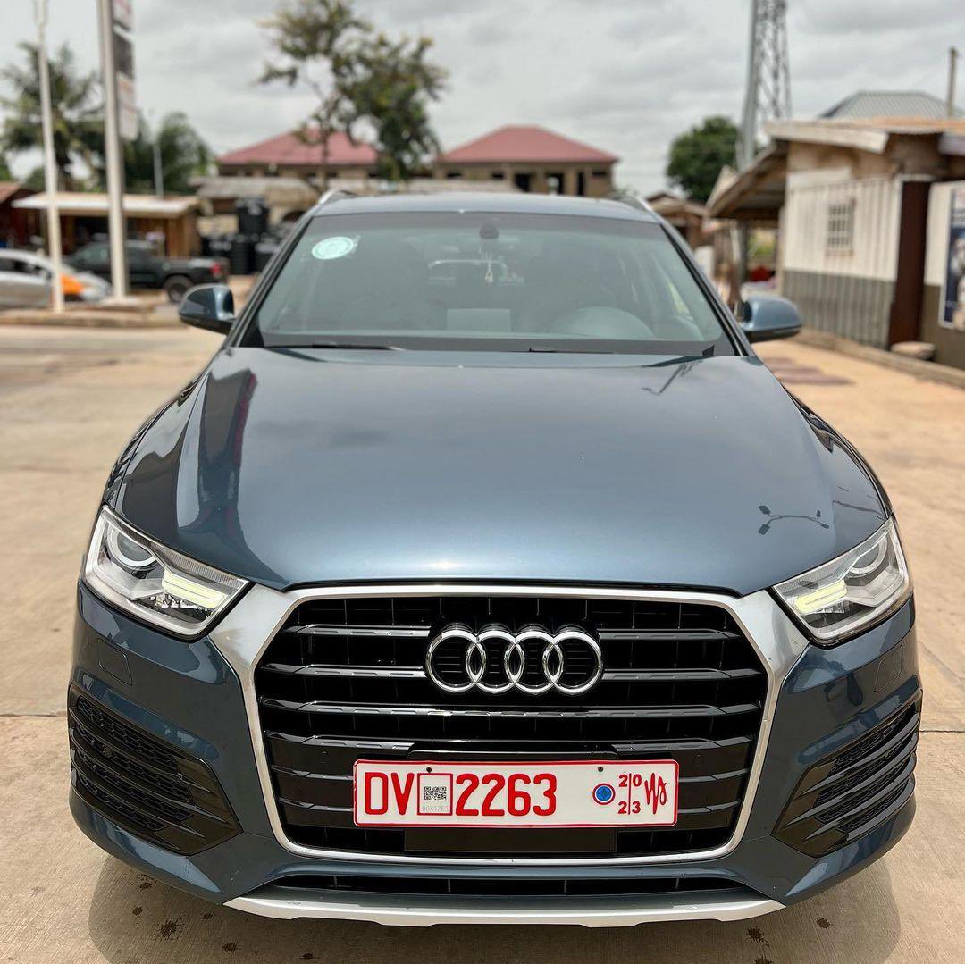 2018 Audi Q3 Series 
Full Option
Push to start
Sun Roof
Park Assist
CarPlay 
AC works 
Trim: 2.0 TFSI 180hp
Automatic 
Mileage: 37000+
AC works 
No hidden faults 

Call or WhatsApp 0206582109/0243427694