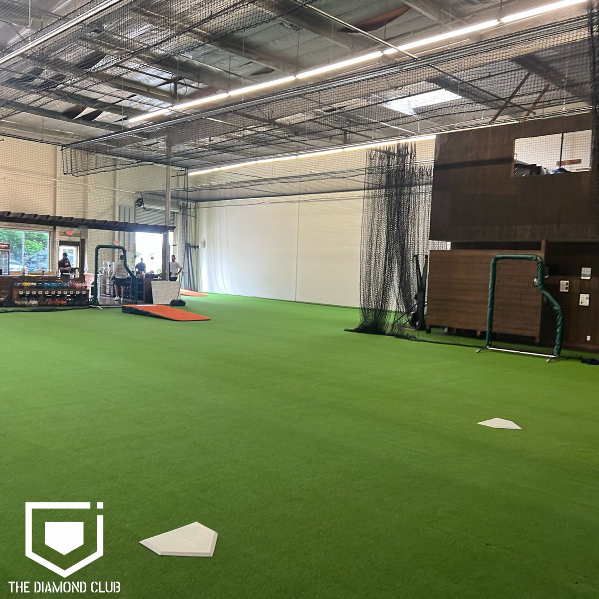 The Diamond Club tweet media