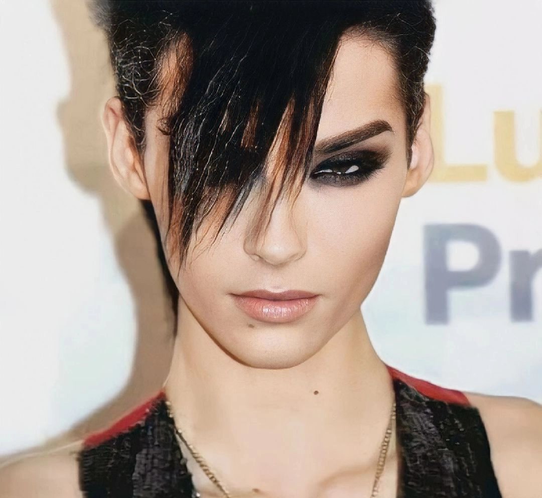 archive bill kaulitz ✭ tweet media
