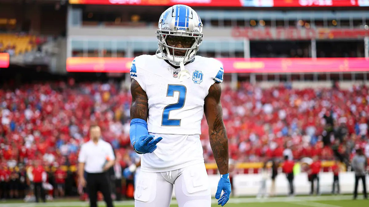 NFL_DovKleiman's tweet photo. 𝗕𝗿𝗲𝗮𝗸𝗶𝗻𝗴: Big loss for the #Lions as Safety C.J. Gardner-Johnson is feared to have suffered a torn Pec injury, per @RapSheet

https://t.co/kiLY57v4uL https://t.co/v9TWc20O8A