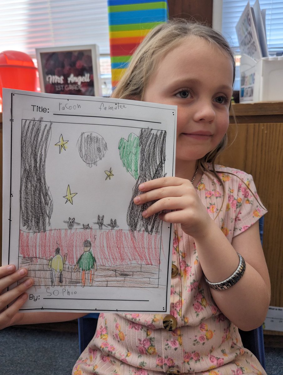 FirstiesIn5's tweet image. Working on our title and cover pictures today in Room 5. These learners are so creative and so detailed! #bestdayever #writewritewrite #literacystudio @EllinKeene @LPSFranklinElem @LIBERTYSCHOOLS