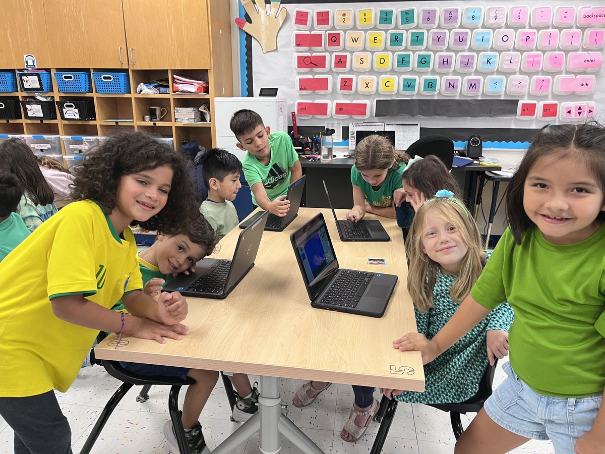 What a fantastic kickoff to #StartWithHelloWeek in Valhalla! Second graders introducing themselves to our awesome Kindergartners and providing assistance with computer logins. Such a great way to foster connections and ensure everyone feels included!