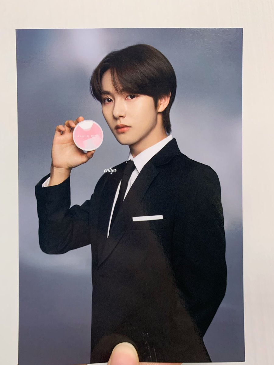 o_nlyu_u's tweet photo. 블랑디바 런쥔 엽서
#런쥔 #RENJUN https://t.co/If7UxFkpJj