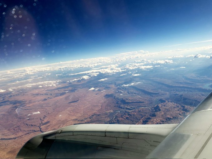 Decided to go outside real quick https://t.co/mht8ZWPh37<a href="/tag/sgfam"class="tags"><span>#sgfam</span></a>