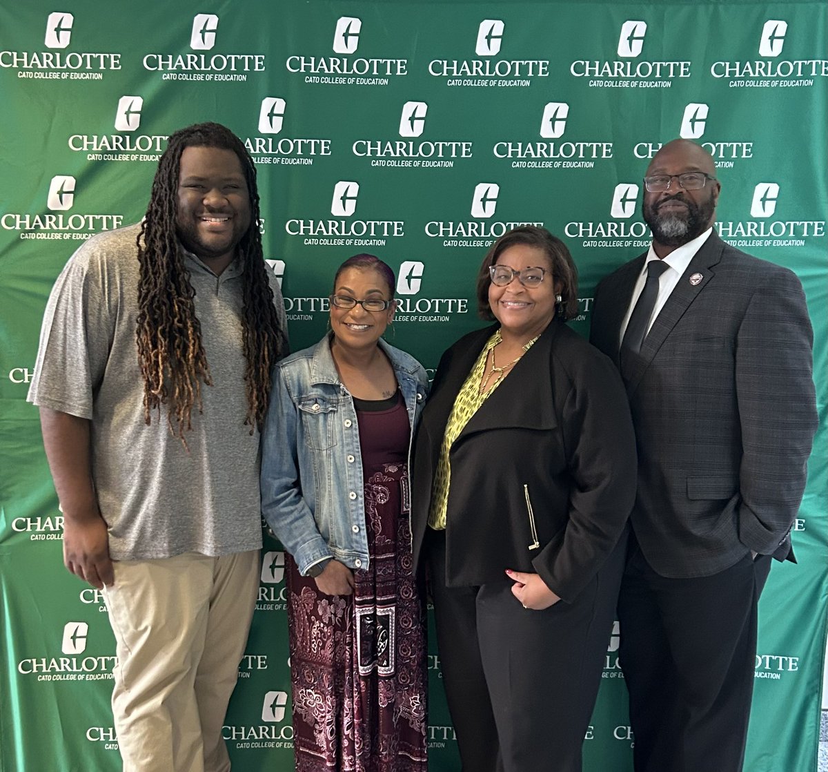 Thank you to our impactful speakers @CrimdocBrown @DrJWilliams4 and Dr. Thompson Marshall at our brown bag talk titled “Navigating Graduate School as a BIPOC Person” #beempowered