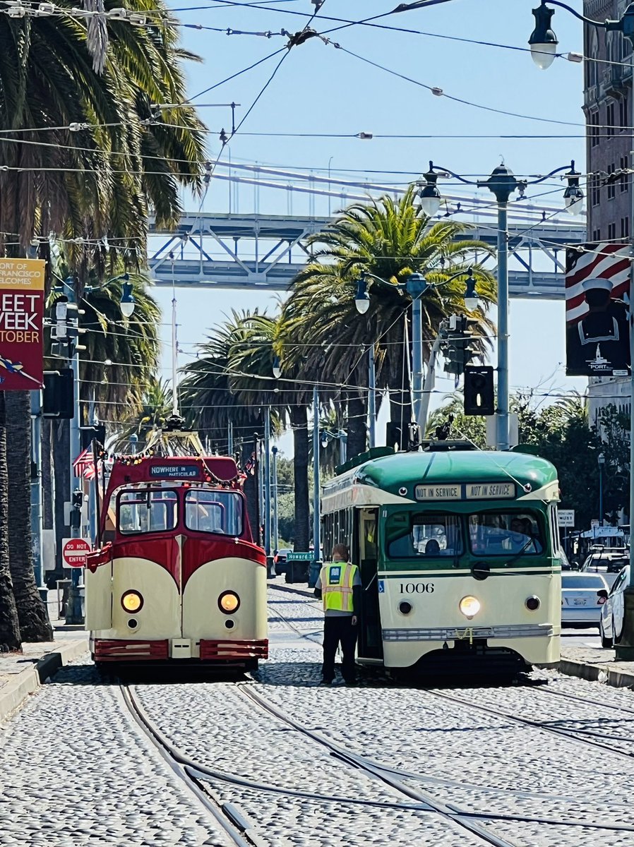 hknightsf's tweet image. Happy #TransitMonth and 👋🏻 to the @boattramsf!

(Also, if @peterhartlaub got to work all day on the @SFBayFerry, I think I should get to work all day on an F-car.)