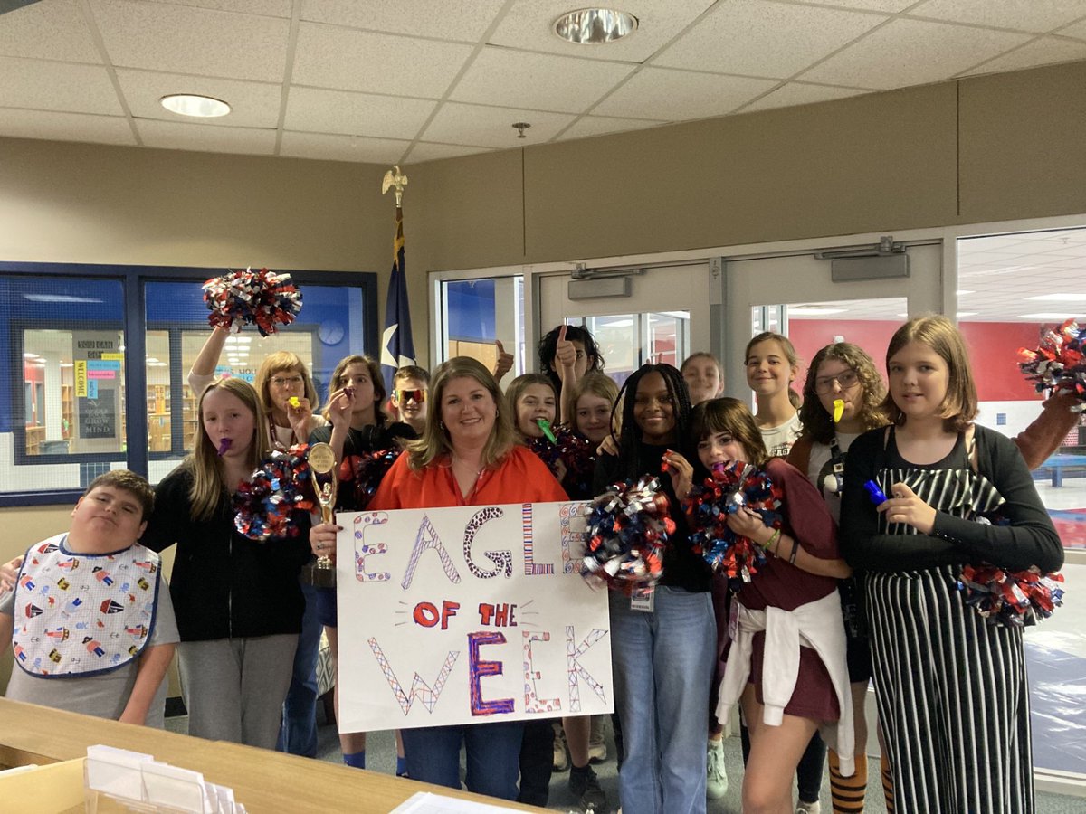 HaggardEagles's tweet photo. Shoutout to Ms. Langford for winning this weeks Eagle of the Week!!

Ms. Langford has such a sweet soul! She is the smiling face all of our students, families, staff, and guests get to see as they come through the doors. We are so grateful to have her on our campus!! https://t.co/befWJ22rXU