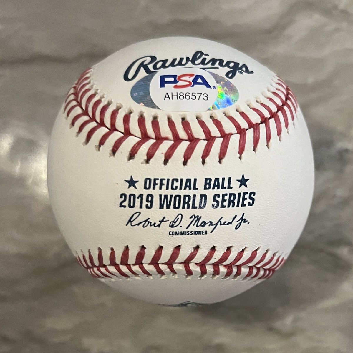 NavyYardNats's tweet photo. 𝗥𝗲𝘁𝘄𝗲𝗲𝘁 and 𝗳𝗼𝗹𝗹𝗼𝘄 to 𝗪𝗜𝗡 an  𝘢𝘶𝘵𝘩𝘦𝘯𝘵𝘪𝘤𝘢𝘵𝘦𝘥 2019 #𝗪𝗼𝗿𝗹𝗱𝗦𝗲𝗿𝗶𝗲𝘀 ball signed by the closer

𝗗𝗔𝗡𝗜𝗘𝗟 𝗛𝗨𝗗𝗦𝗢𝗡 #44 

𝘙𝘦𝘱𝘭𝘺 with a favorite photo at Nats Park for a 2nd 𝘦𝘯𝘵𝘳𝘺.  

𝗪𝗜𝗡𝗡𝗘𝗥 picked 𝗪𝗲𝗱𝗻𝗲𝘀𝗱𝗮𝘆 𝟵𝗽𝗺. https://t.co/GPY6abPrXQ