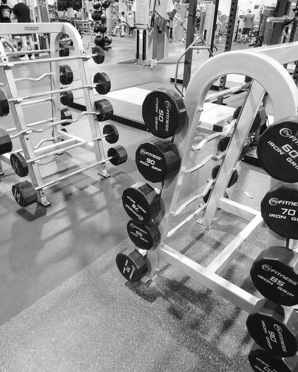 moderndayfreak's tweet image. Finally back in the #gym to get that workout on. #Qvo