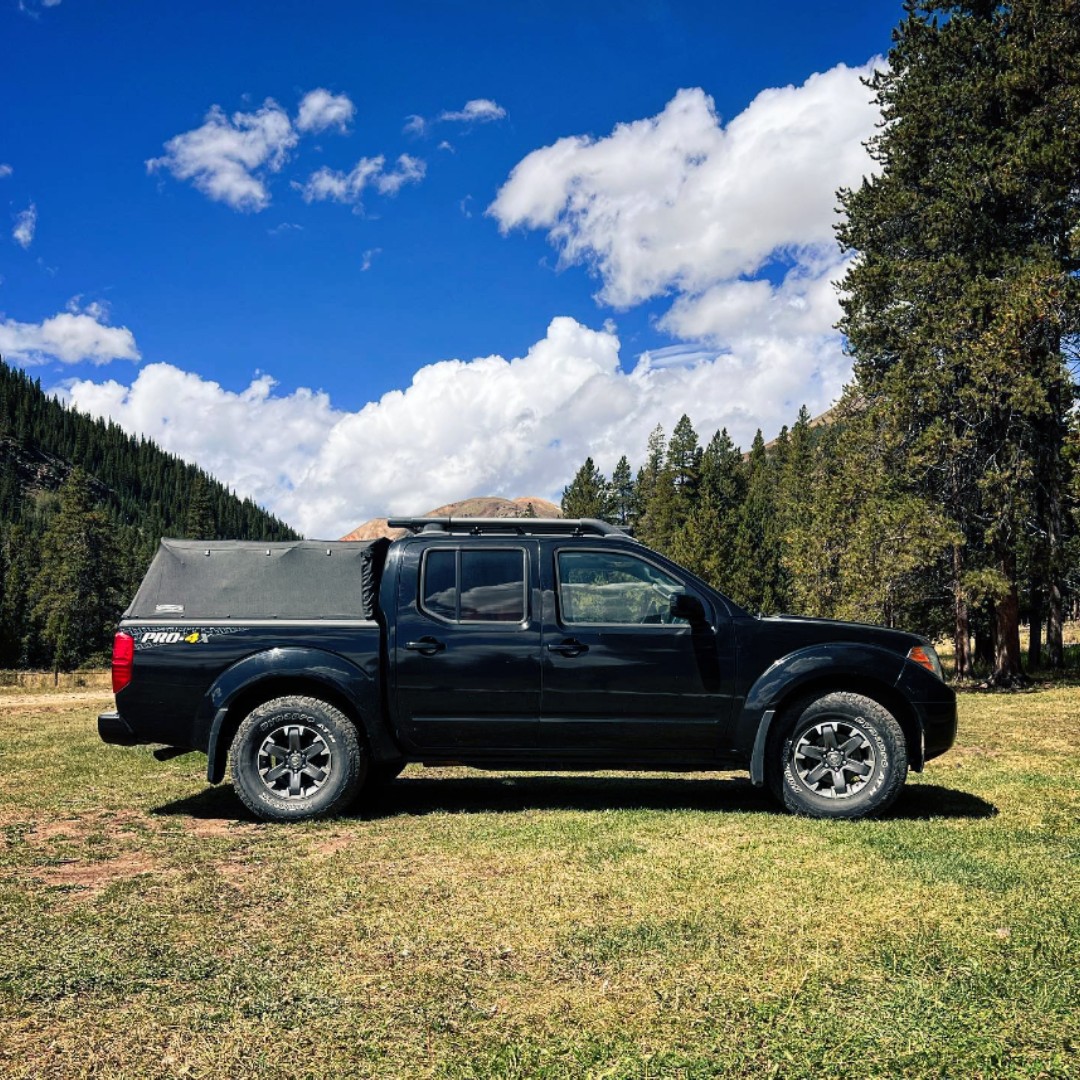 Blue skies and good vibes🤘 😎 

#softopper #nissanfrontier #nissan #truckbedcover #truckbedstorage #truck #overlanding #offroad