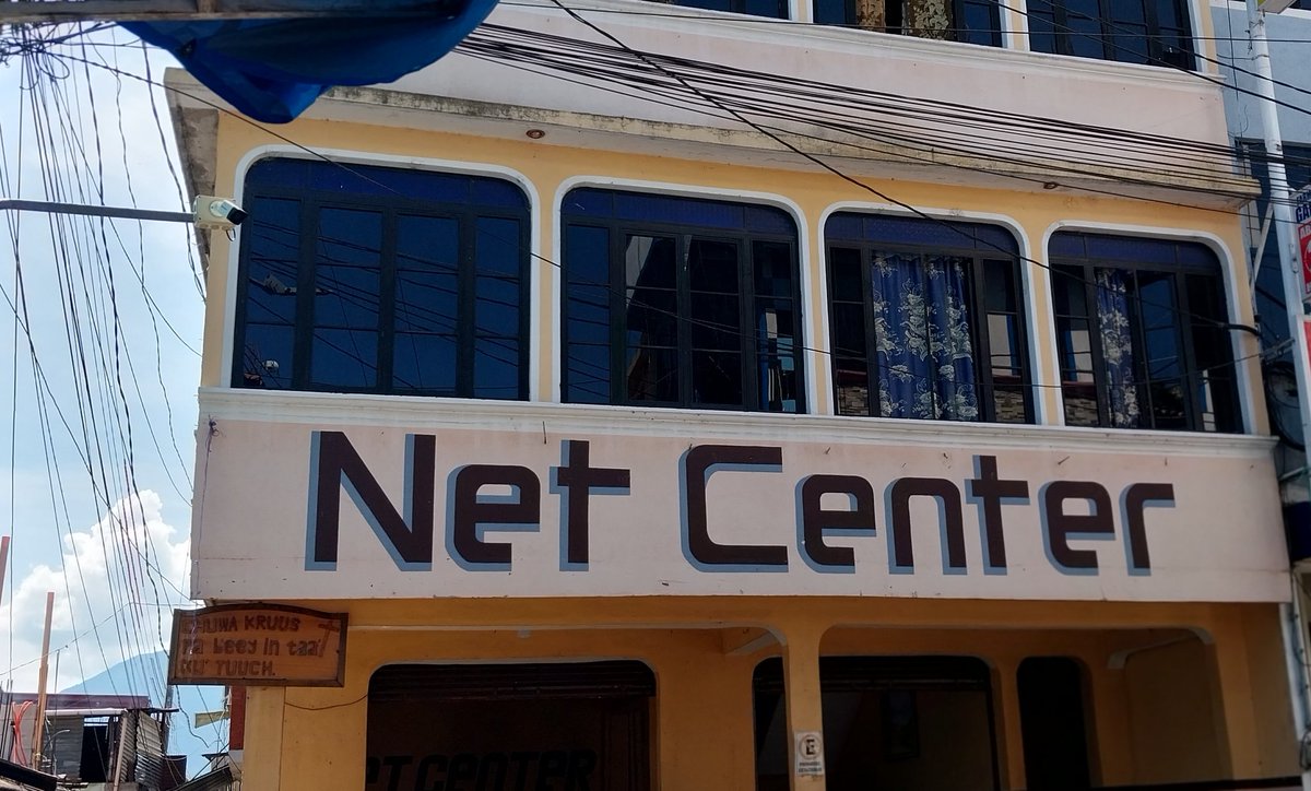 UnaArrobaM's tweet photo. Encontré la sede del #NetCenter señores https://t.co/euZsbfy3w8