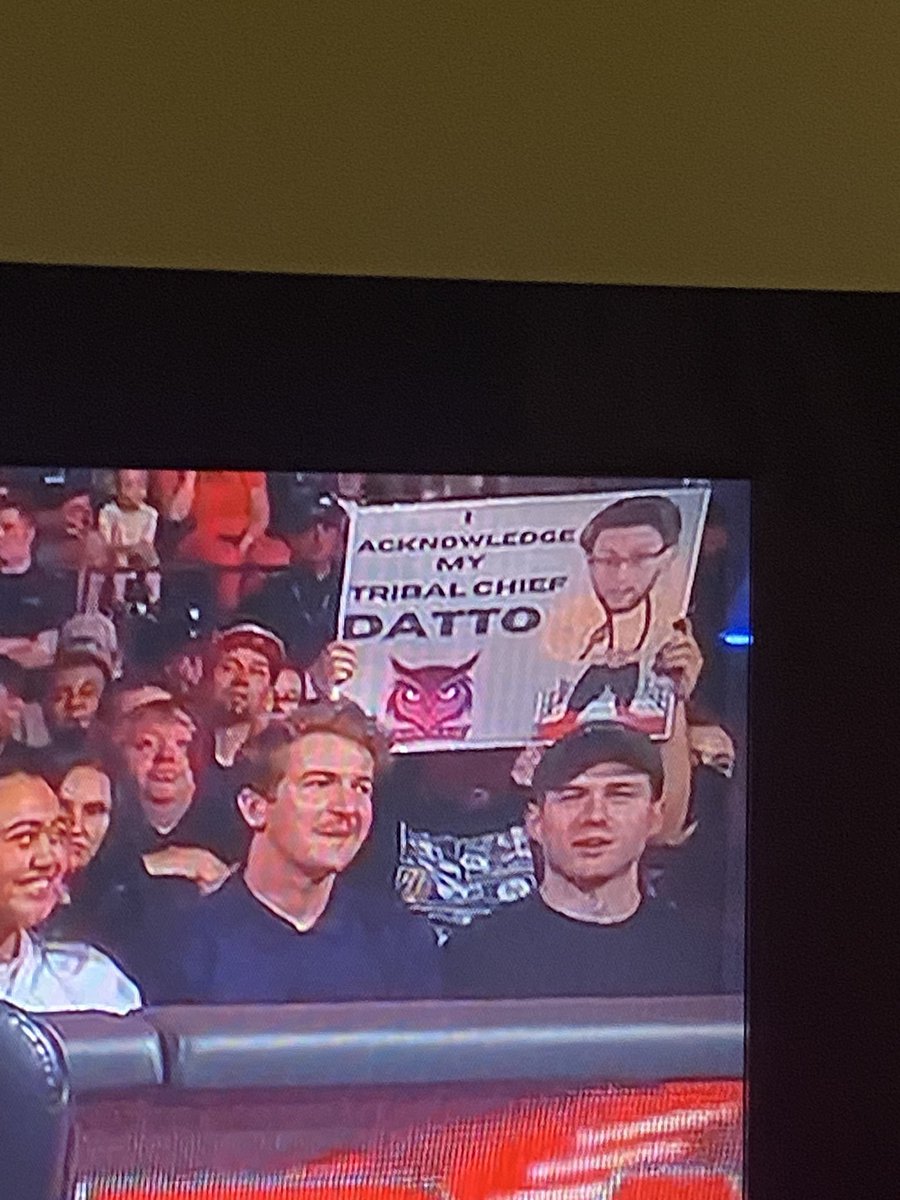 CopaceticYEP's tweet photo. Nah bro who is this at #WWERaw 💀💀💀💀 @DattosDestiny @MathClassGG https://t.co/L0js2IPpMt