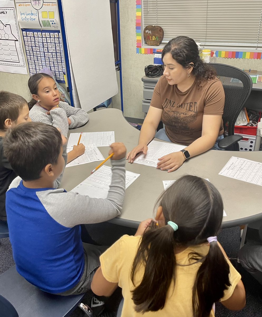 RSDMichelleWise's tweet photo. Small group support from instructional aides is like a secret weapon in education. ๐๐ They personalize learning, boost confidence, and help students soar! ๐ #EducationHeroes #AidesInAction #romogrows @RomolandSD @RomolandTigers @EMunozRSD https://t.co/cArWXRsrJC