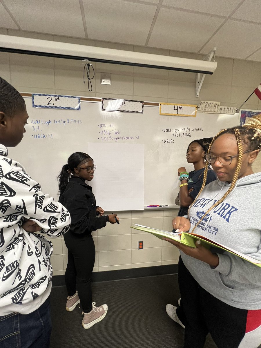 Ms. Olvey’s precalculus class taught me about Vectors today. The student-led approach was so great, they had me wishing I was a student in her class. #StudentsTeachingStudents @pghs_spartans @jwatkins97 @LeslieCRichard2 @JessicaSilas17 @Jefcoed6_12