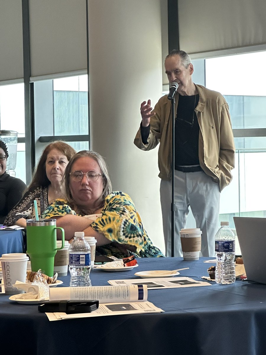 CwruEpilepsy's tweet photo. It was an outstanding first day of the #EpilepsyColloquium with some excellent sessions &amp; cases being shared. There was intense discussion on seizure semiology &amp; various approaches to localization of Epileptogenic zone. Next few days are going to be action packed. #Neurotwitter https://t.co/BY1l9oAqdS