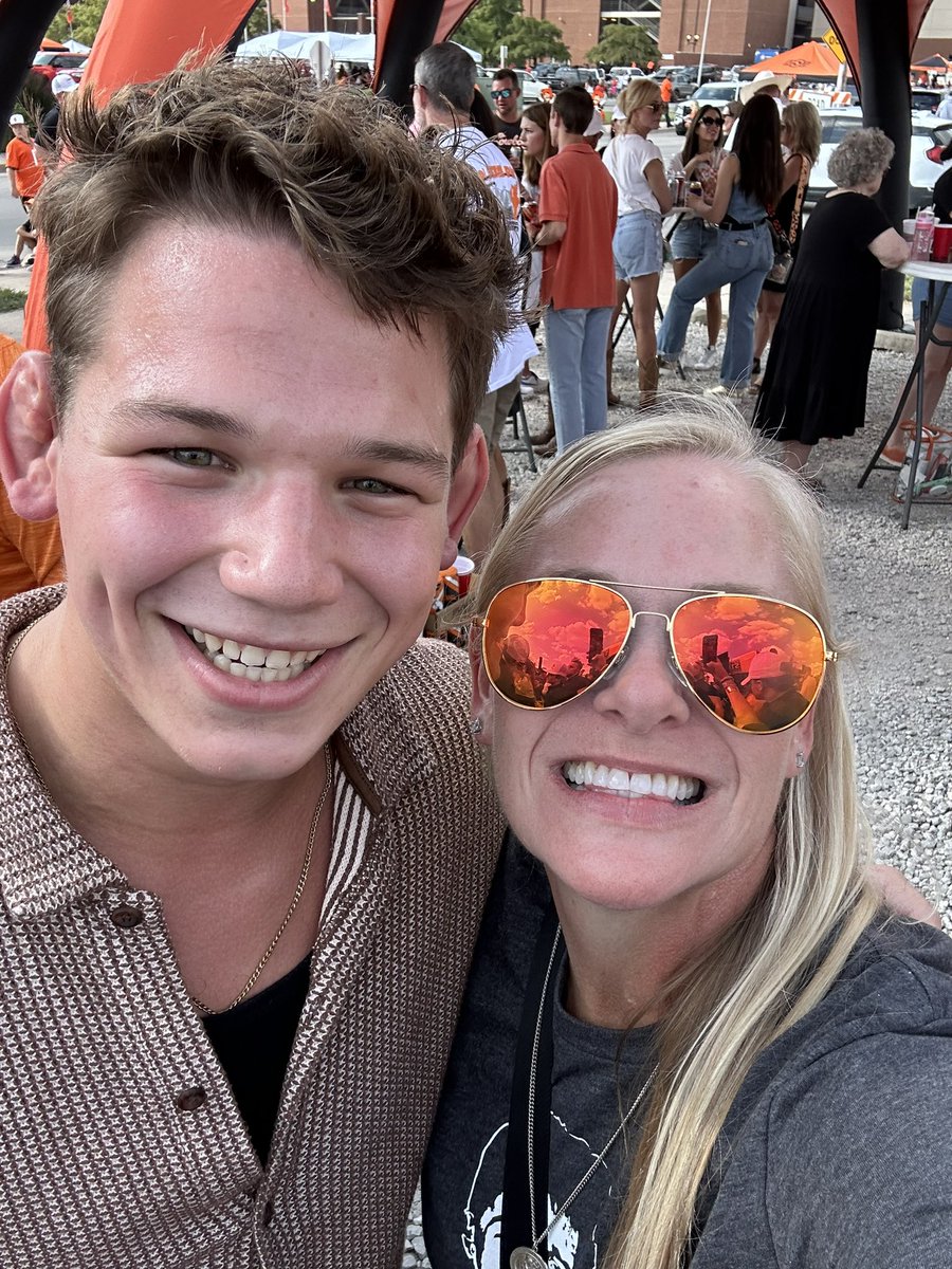 Christina Young tweet media