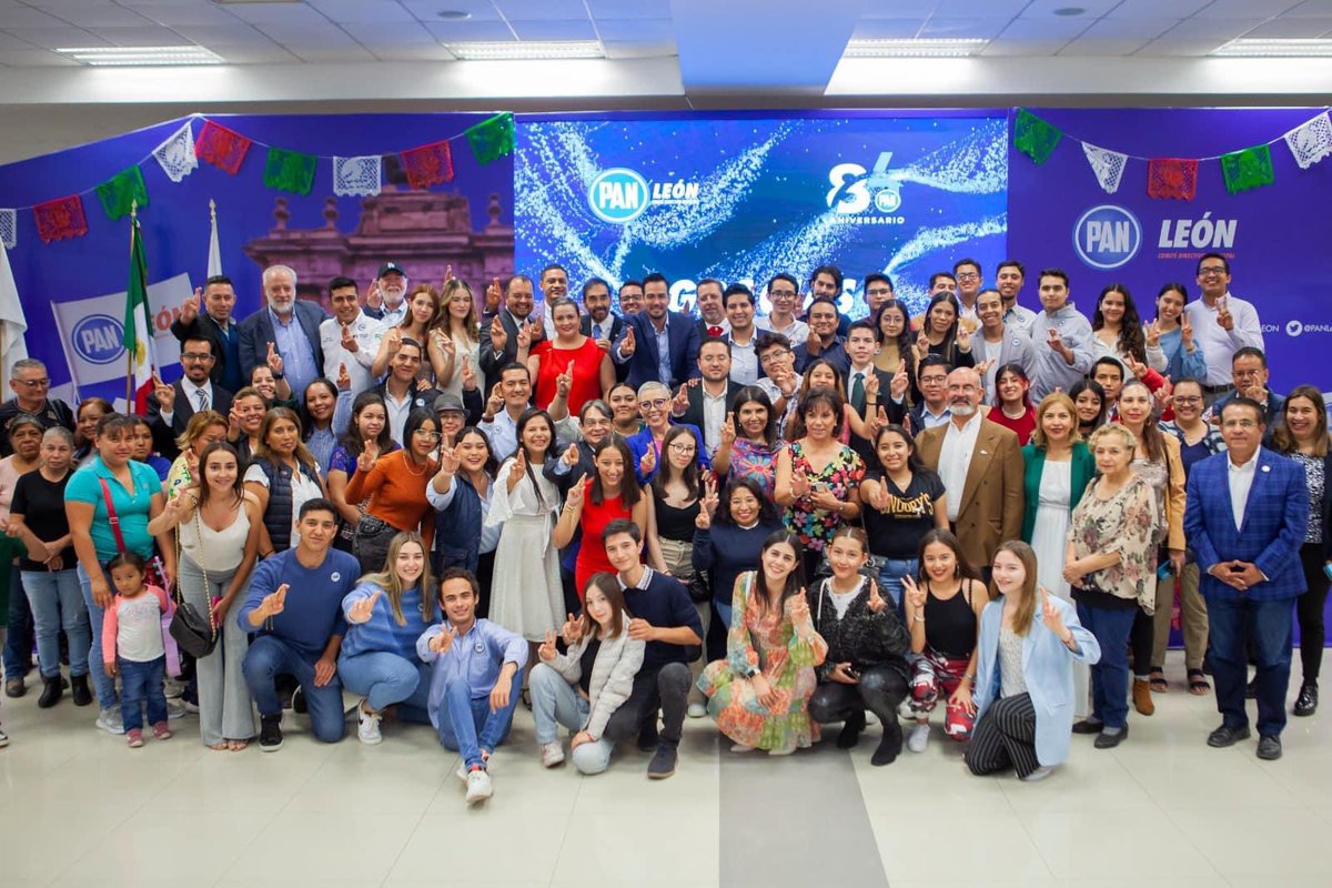 🔵 En Acción Juvenil León 🦁 estamos muy emocionados de compartir con todos el Abanderamiento hacia los más de 30 jóvenes que estarán realizando una experiencia política  internacional en el país de #Colombia 🇨🇴. 

#ConLaFuerzaDeLosJóvenes 🤜🏼🤛🏼
#IntercambioInternacional
#Colombia