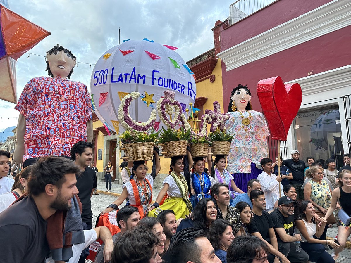 Anna Raptis 🇦🇺🇲🇽🇬🇷 tweet media