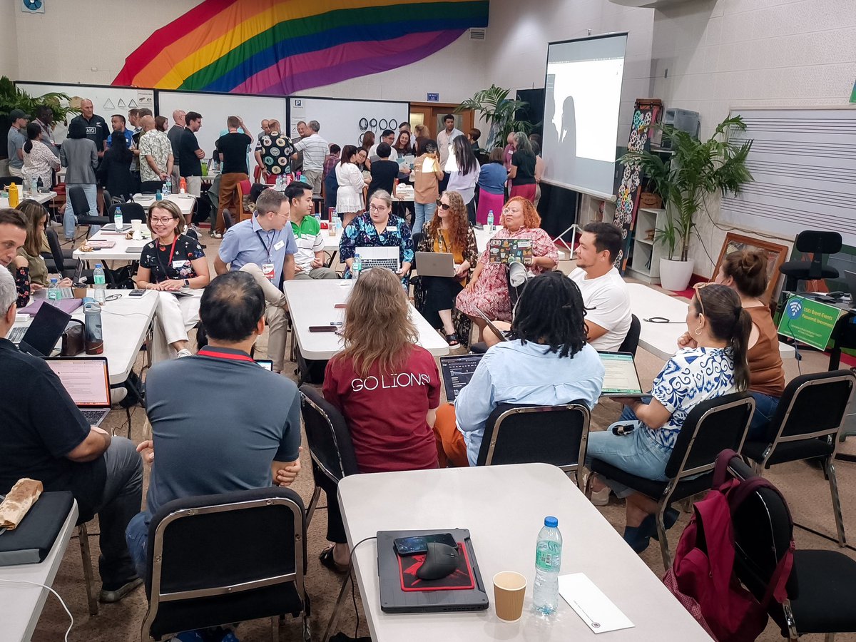 brentmanila's tweet photo. ChatGPT, AI Tools in Education Workshop with @jutecht 
An @EARCOSORG weekend workshop
#BrentPride
#BrentManila https://t.co/buWXNMFqqW