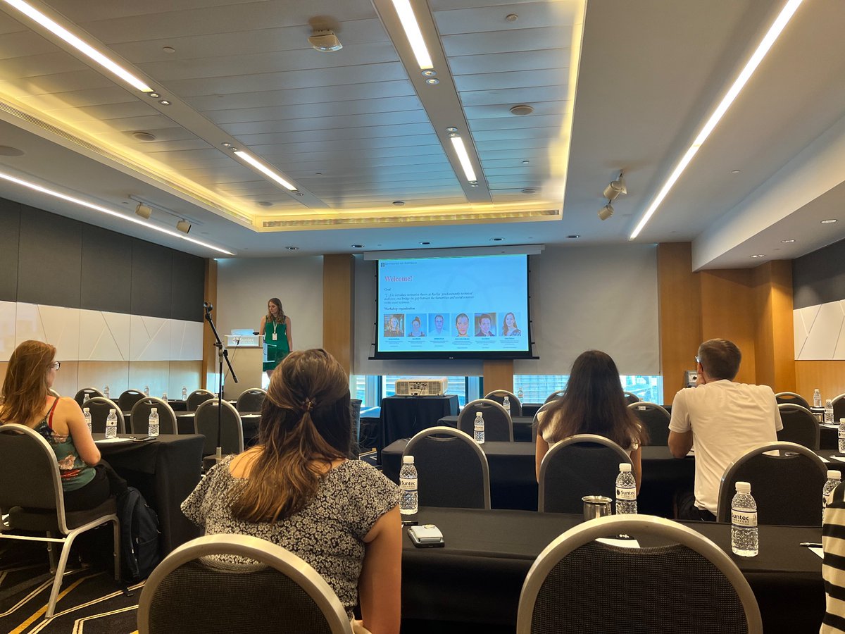 lienmichiels's tweet photo. Kicking off #NORMalize with a short lecture by @sannevrijenhoek #RecSys23, but first some thanks to all organizers @johanneskrse @navatintarev @alainstarke and Jordi Viader Guerrero 🫶 https://t.co/yTkVo63KFP