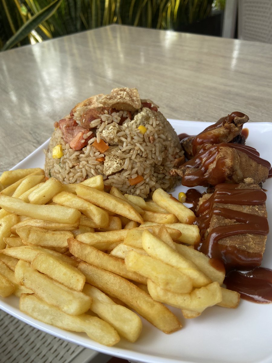 RosaPerezRibon's tweet photo. Barranquilla- PaisaWok
Calle 80b #41d-14 jardín
Mi favorito fue el arroz paisa, los arroces 20/10 la costillita 🤤🤤🤤 https://t.co/zXWPYYSOwB
