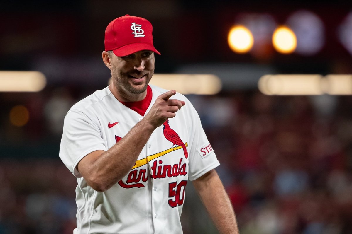 [分享] 今日   Adam   Wainwright  生涯200勝