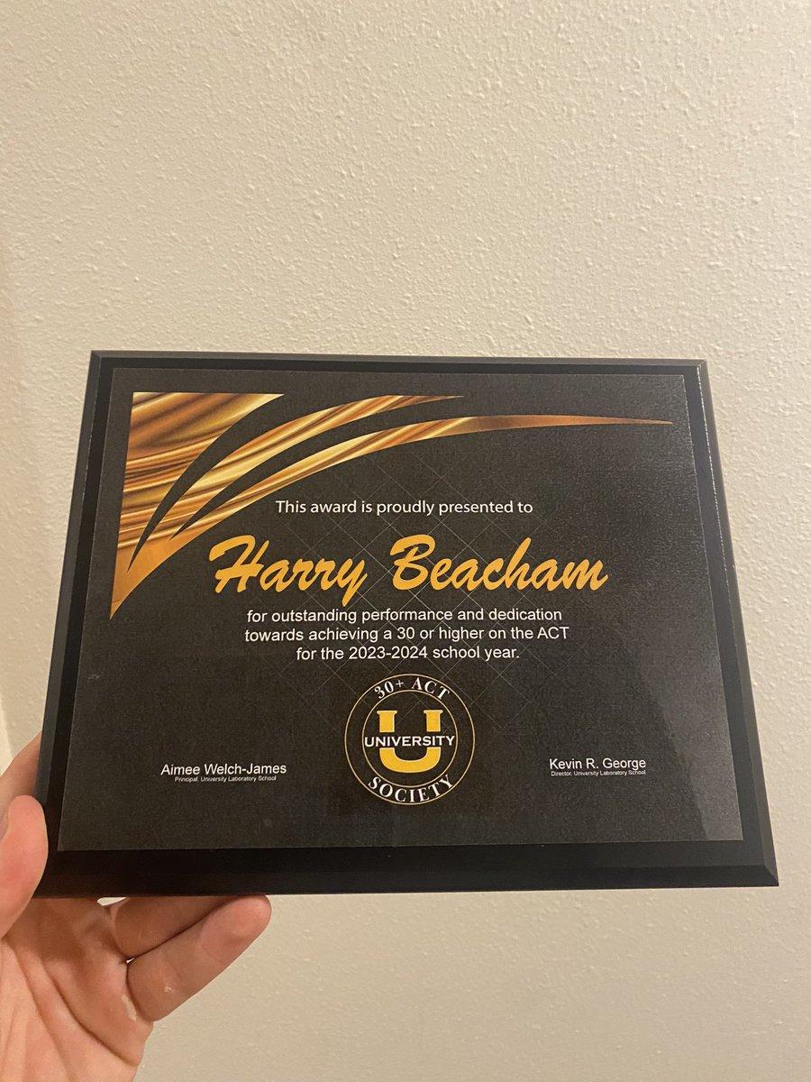 HarryBeacham51's tweet photo. Proud to be a member of the 30+ ACT Society at U-High! https://t.co/dlbHbqAljU